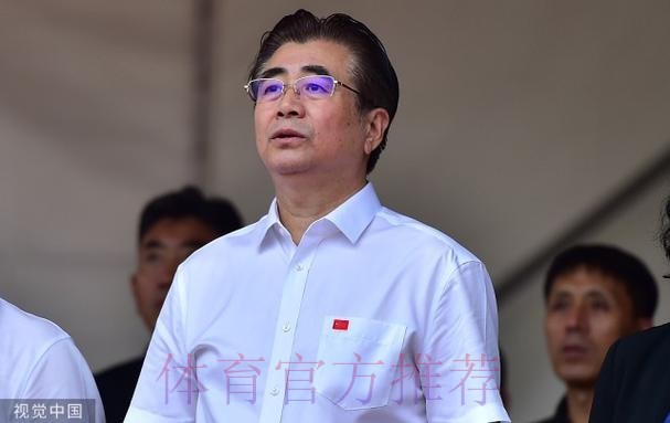 中国足协主席宋凯同亚足联主席萨尔曼会面 中国足协主席宋凯同亚足联主席萨尔曼会面